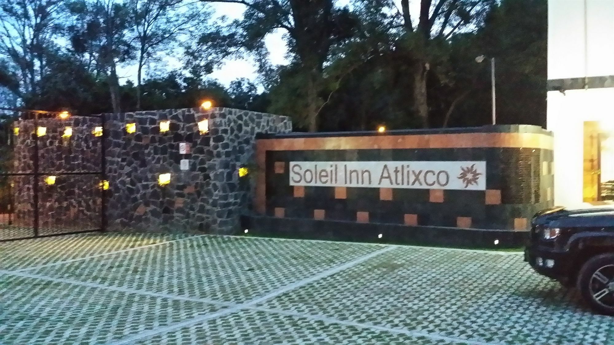 Soleil Inn 阿特利斯科 外观 照片